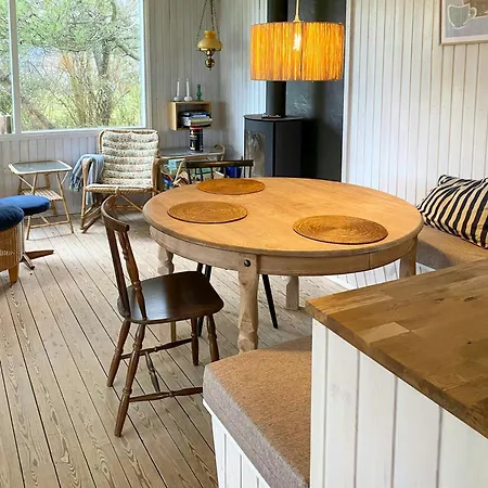 Summer House Near In *